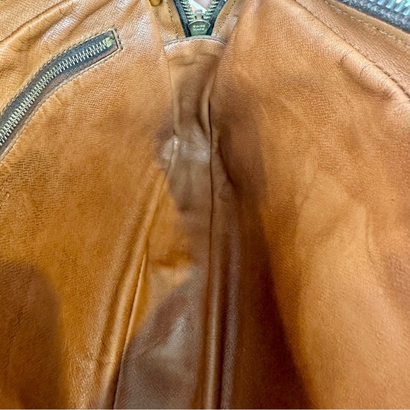 Louis Vuitton crossbody *Custom* with chain, bag charm and dust bag - Picture 11 of 16